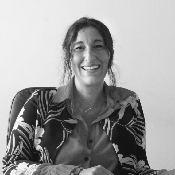 Maria Teresa Vartuli, Financial Manager